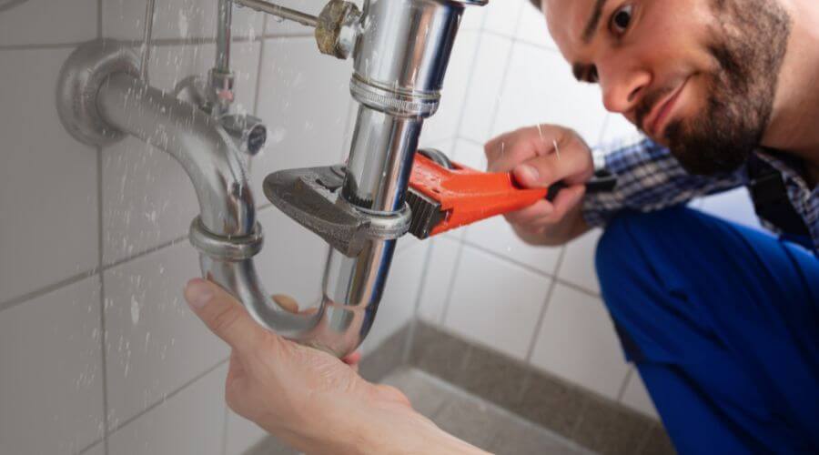 Professional tankless water heater installation in Hermitage, MO